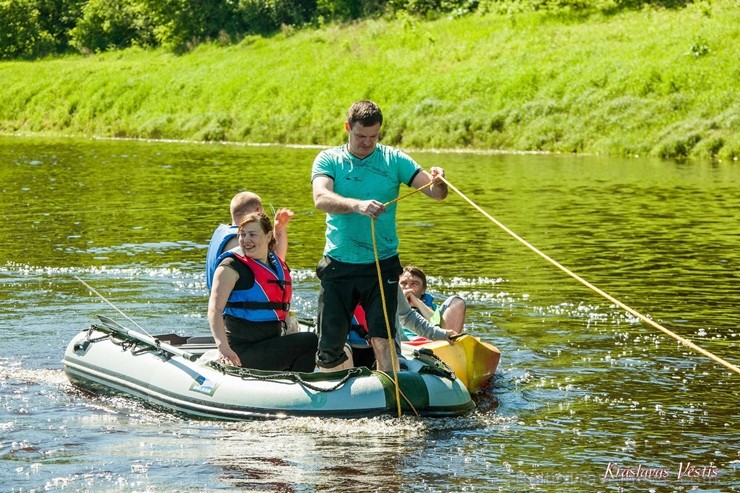 Aizsargājamo ainavu apvidū Augšdaugava notika pasākums Lielais plosts 2019, kas aktīvās atpūtas cienītāju vidū jau ir kļuvis iecienīts un tuvs 255952