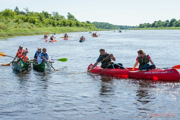 Aizsargājamo ainavu apvidū Augšdaugava notika pasākums Lielais plosts 2019, kas aktīvās atpūtas cienītāju vidū jau ir kļuvis iecienīts un tuvs 255953