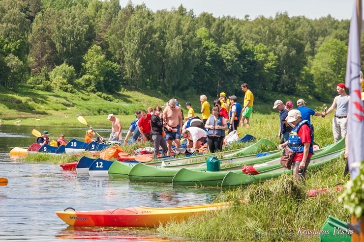 Aizsargājamo ainavu apvidū Augšdaugava notika pasākums Lielais plosts 2019, kas aktīvās atpūtas cienītāju vidū jau ir kļuvis iecienīts un tuvs 255965