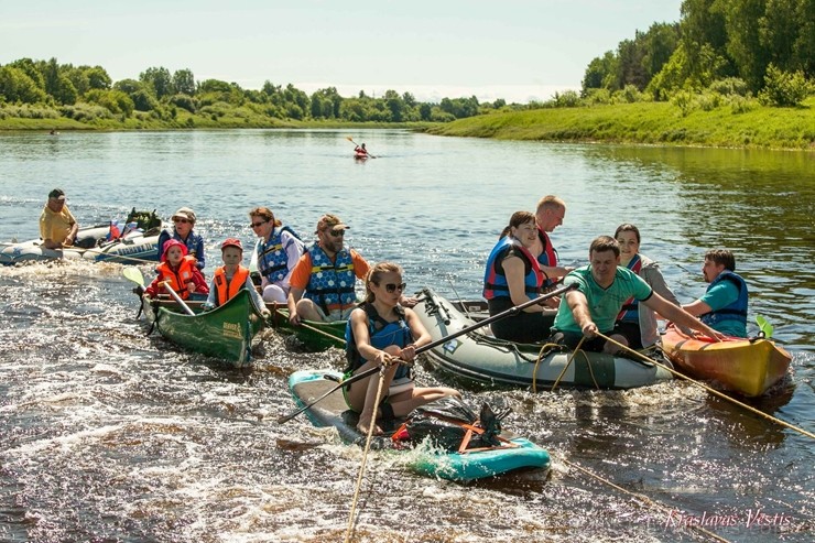 Aizsargājamo ainavu apvidū Augšdaugava notika pasākums Lielais plosts 2019, kas aktīvās atpūtas cienītāju vidū jau ir kļuvis iecienīts un tuvs 255966