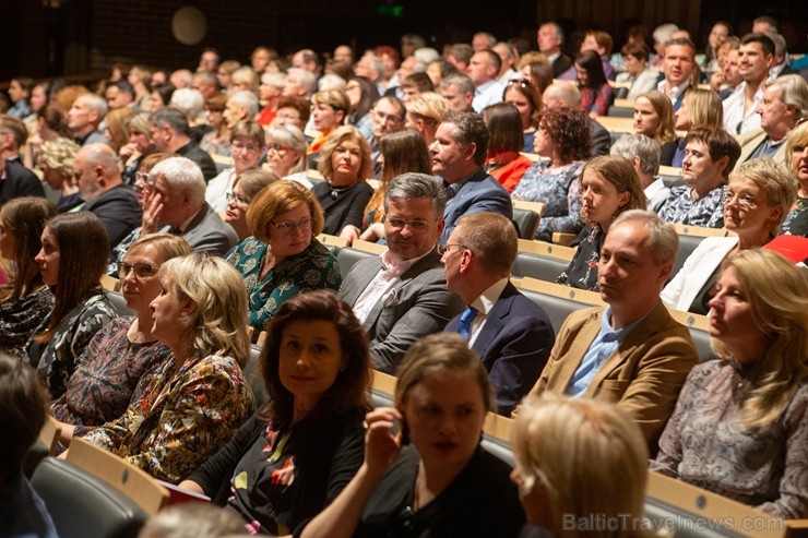 Koncertzāle «Cēsis» ar klasikas virsotnēm atzīmē piekto gadadienu 256017