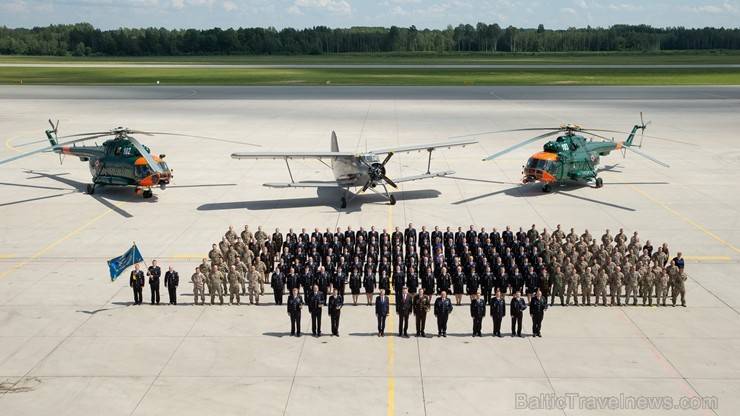 Aviācijas bāzē Lielvārdē 8.06.2019. norisinājās aviācijas paraugdemonstrējumi, kas veltīti Gaisa spēku simtgadei 256457