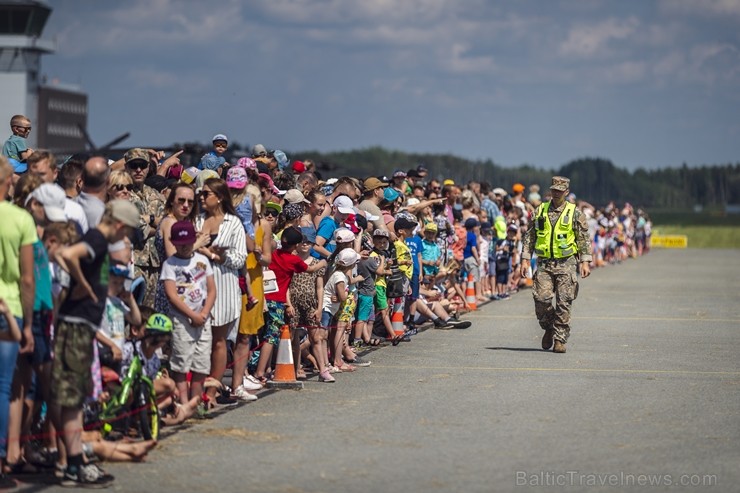 Aviācijas bāzē Lielvārdē 8.06.2019. norisinājās aviācijas paraugdemonstrējumi, kas veltīti Gaisa spēku simtgadei 256489