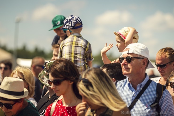 Aviācijas bāzē Lielvārdē 8.06.2019. norisinājās aviācijas paraugdemonstrējumi, kas veltīti Gaisa spēku simtgadei 256502