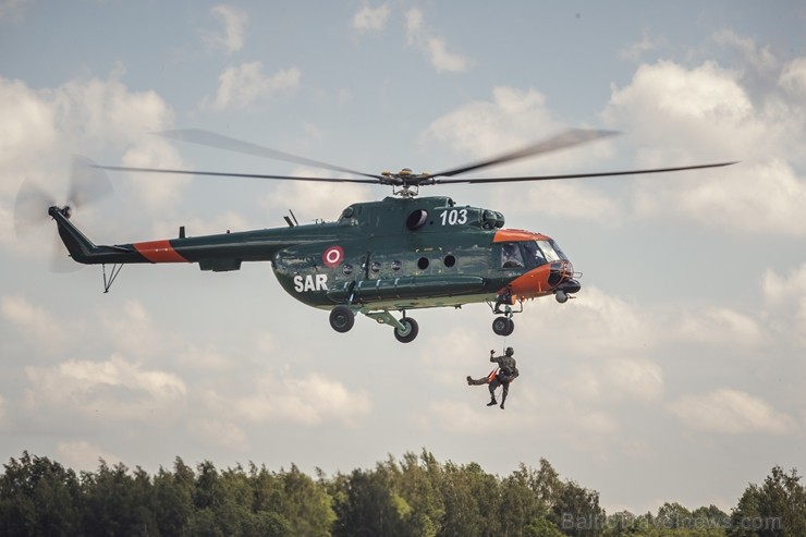 Aviācijas bāzē Lielvārdē 8.06.2019. norisinājās aviācijas paraugdemonstrējumi, kas veltīti Gaisa spēku simtgadei 256528