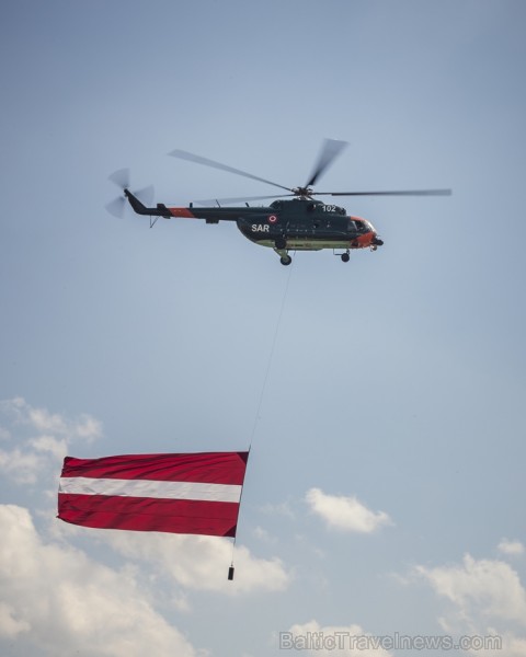 Aviācijas bāzē Lielvārdē 8.06.2019. norisinājās aviācijas paraugdemonstrējumi, kas veltīti Gaisa spēku simtgadei 256530