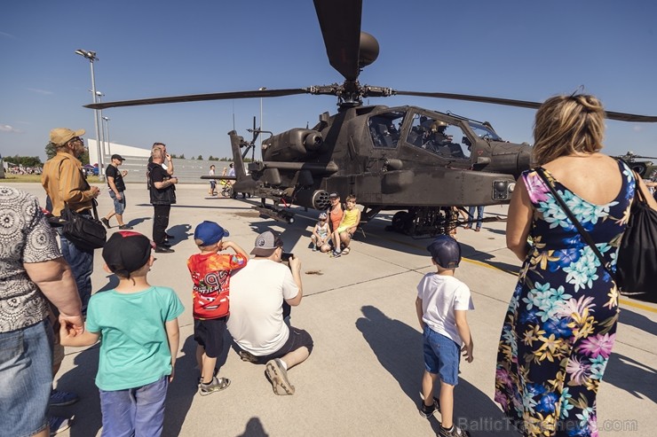 Aviācijas bāzē Lielvārdē 8.06.2019. norisinājās aviācijas paraugdemonstrējumi, kas veltīti Gaisa spēku simtgadei 256540