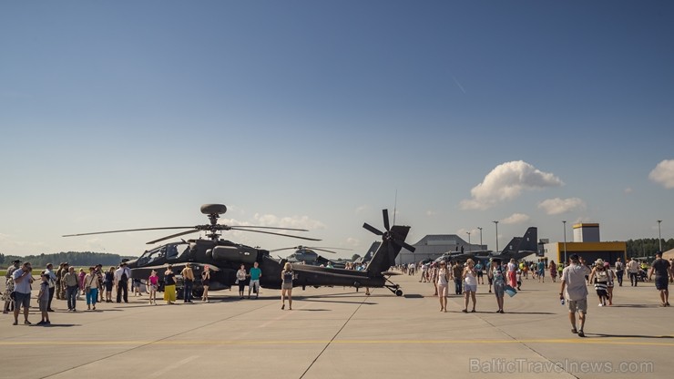 Aviācijas bāzē Lielvārdē 8.06.2019. norisinājās aviācijas paraugdemonstrējumi, kas veltīti Gaisa spēku simtgadei 256542