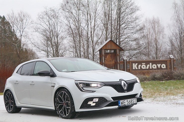 70 bildes - «Renault Megane R.S.» (2018) 256663