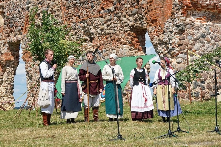 Ludzas pilskalnā notika kultūrvēstures festivāls 