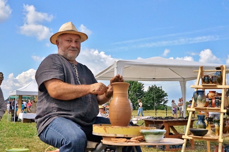 Ludzas pilskalnā notika kultūrvēstures festivāls 