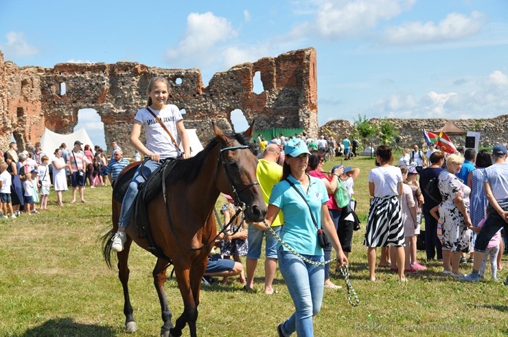 Ludzas pilskalnā notika kultūrvēstures festivāls 