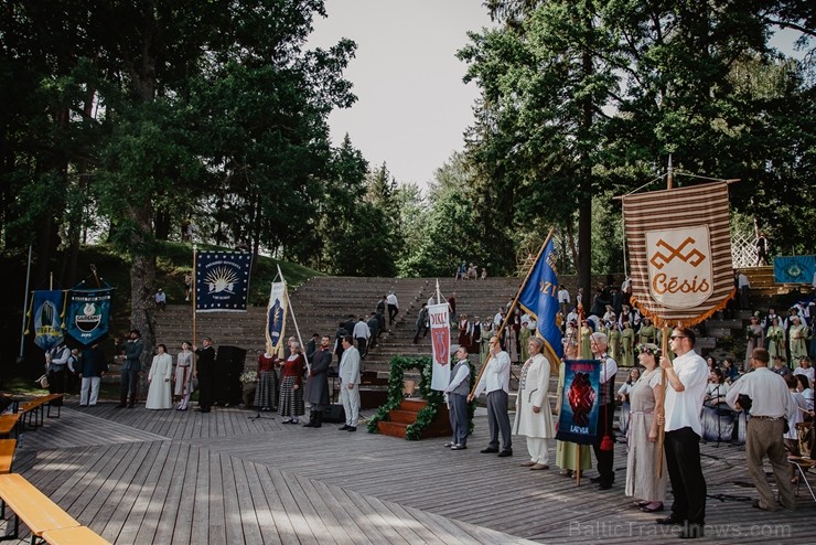 Šogad aprit 155. gadskārta kopš pirmajām dziesmu dienām, kas norisinājās Valmieras pusē - Dikļos 258126