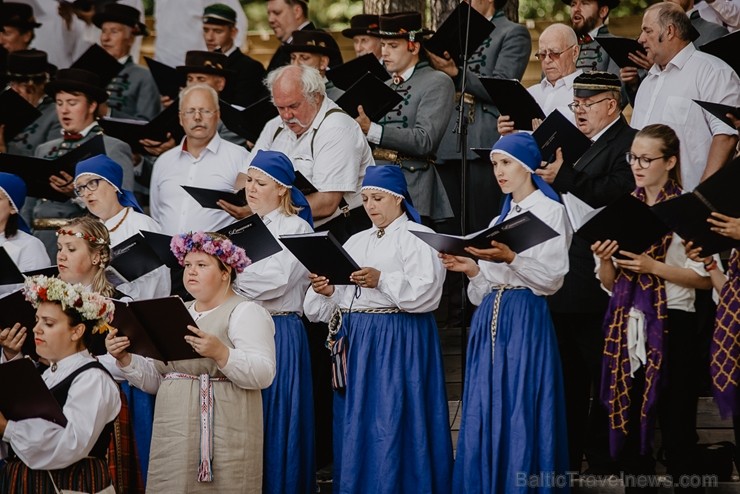 Šogad aprit 155. gadskārta kopš pirmajām dziesmu dienām, kas norisinājās Valmieras pusē - Dikļos 258152