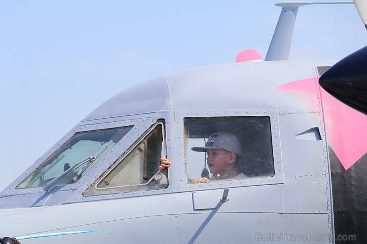 Tukumā 2019.gada 20. un 21.jūlijā kuplā skaitā pulcējas avio šova cienītāji uz «Wings Over Baltics Airshow 2019» 259457