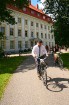 Mazsalacā reizē ar pilsētas svētkiem jau devīto gadu svin Mazsalacā dzimušā amatnieka, velosipēdu izgatavotāja Gustava Ērenpreisa jubileju 16