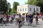 Mazsalacā reizē ar pilsētas svētkiem jau devīto gadu svin Mazsalacā dzimušā amatnieka, velosipēdu izgatavotāja Gustava Ērenpreisa jubileju 32