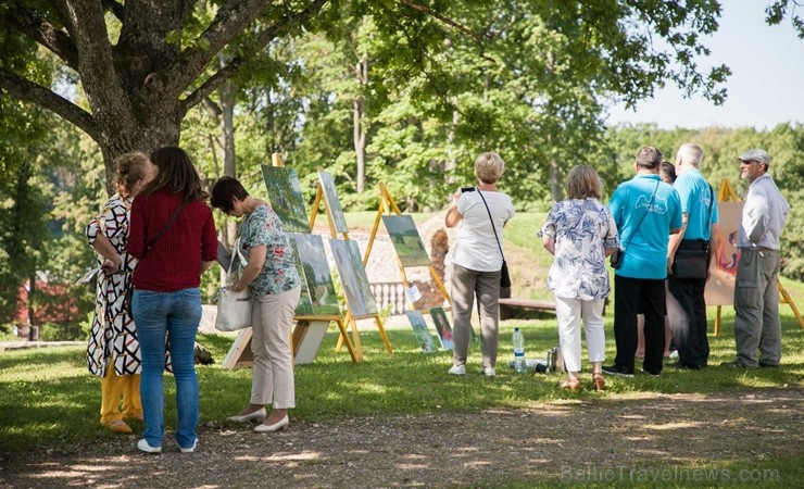 Ar krāšņu pasākumu buķeti Krāslavā vairaku dienu garumā svinēja pilsētas svētkus 259852