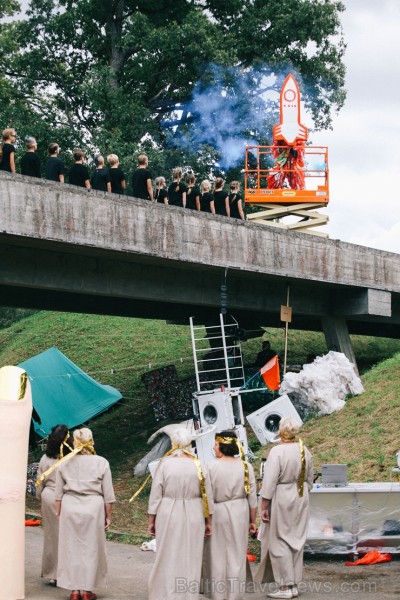 Ar deviņām izrādēm, izzinošām aktivitātēm un devīzi 