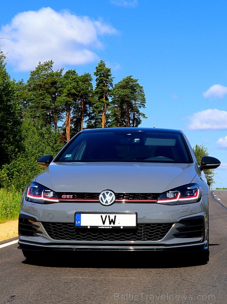 Travelnews.lv apceļo Latviju ar jauno un jaudīgo «VW Golf GTI TRC» 260954