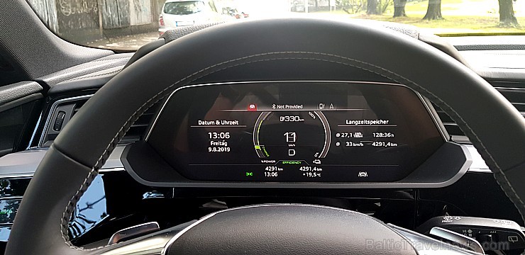 Travelnews.lv apceļo Zemgali un Vidzemi ar jauno un elektrisko «Audi e-tron» 261665