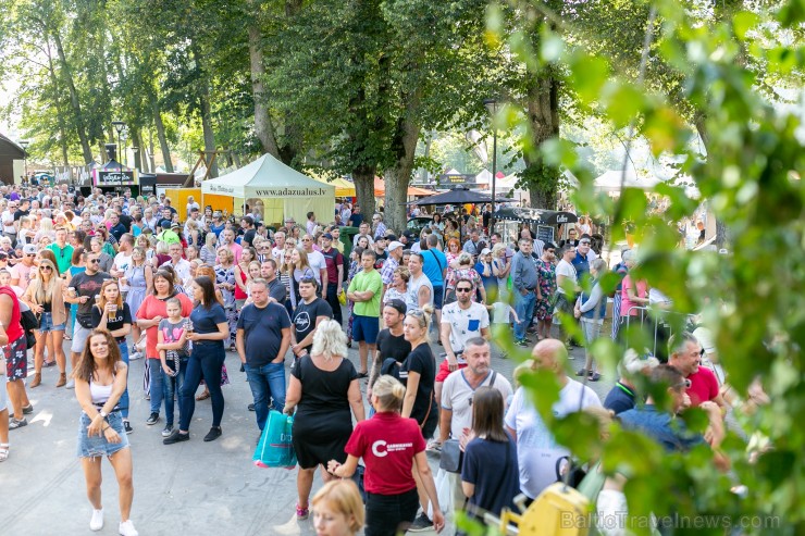 Nēģu svētki ir vērienīgākie svētki Carnikavas novadā, kuri ik gadu tiek svinēti augustā, atzīmējot nēģu zvejas sezonas atklāšanu 263363