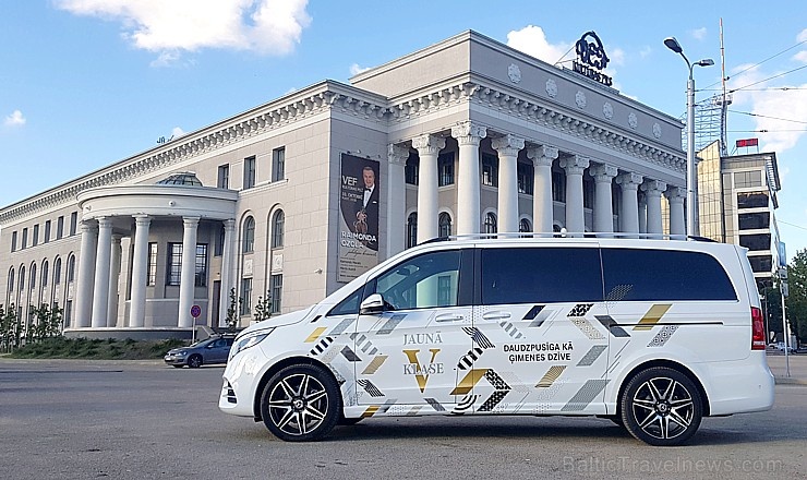 Travelnews.lv apceļo Latviju ar jauno biznesa klases mikroautobusu «Mercedes-Benz V-Klase» 265025