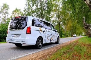 Travelnews.lv apceļo Latviju ar jauno biznesa klases mikroautobusu «Mercedes-Benz V-Klase» 36