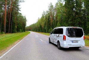Travelnews.lv apceļo Latviju ar jauno biznesa klases mikroautobusu «Mercedes-Benz V-Klase» 38