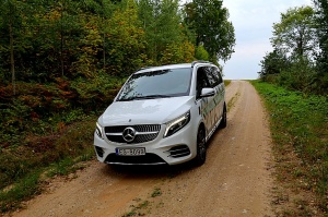 Travelnews.lv apceļo Latviju ar jauno biznesa klases mikroautobusu «Mercedes-Benz V-Klase» 51