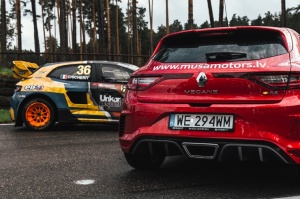 Travelnews.lv ar «Renault Mūsa Motors Rīga» atbalstu iepazīst Pasaules rallijkrosa čempionāta aizkulises Latvijā. Foto: Toms Svilāns 2