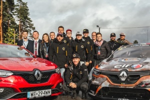 Travelnews.lv ar «Renault Mūsa Motors Rīga» atbalstu iepazīst Pasaules rallijkrosa čempionāta aizkulises Latvijā. Foto: Toms Svilāns 3
