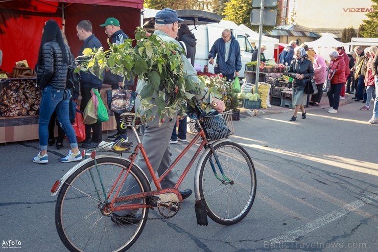 Madonas Saieta laukumā un tuvākajā apkārtnē notika tradicionālais rudens gadatirgus 