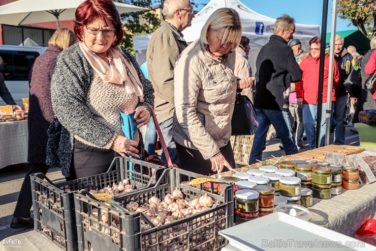 Madonas Saieta laukumā un tuvākajā apkārtnē notika tradicionālais rudens gadatirgus 