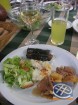 Tradicionālais ēdiens - MEZE. Sāk ar grieķu salātiem un pēc tam ik pa brīdim tiek pienesta neliela porcija dažādu ēdienu 12