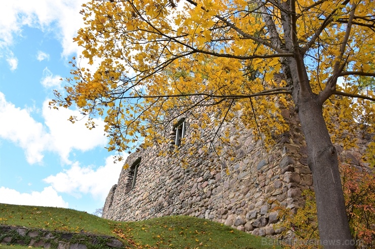 Ceļotājus Valmierā sagaida krāšņs rudens, kas ik dienu arvien vairāk rotā pilsētu 267561