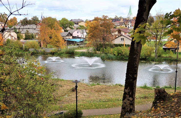 Dobelē par krāšņo rudeni priecājas ikviens 268408