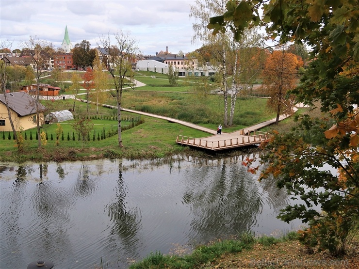 Dobelē par krāšņo rudeni priecājas ikviens 268412