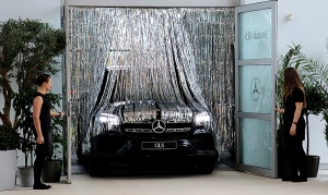 «Domenikss» medijiem prezentē jaunās paaudzes «Mercedes Benz GLS» apvidus automobili 4