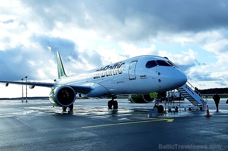 Travelnews.lv ar «airBaltic» lido uz Helsinkiem un 1 stundas laikā iepazīst naktsnīgo Somijas galvaspilsētu 269678