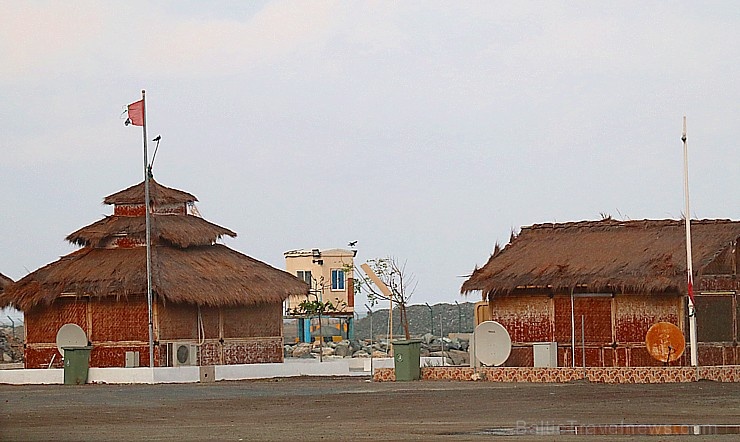 Travelnews.lv piedāvā fotomirkļus no ceļojuma autobusa loga Šārdžas emirātos. Atbalsta: VisitSharjah.com un Novatours.lv 269807