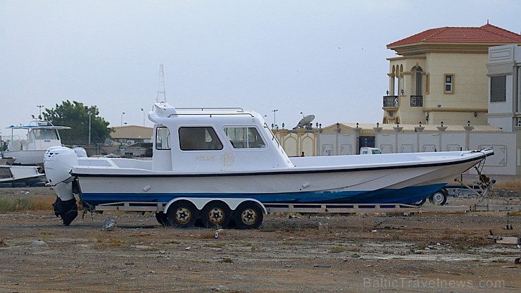 Travelnews.lv piedāvā fotomirkļus no ceļojuma autobusa loga Šārdžas emirātos. Atbalsta: VisitSharjah.com un Novatours.lv 269808