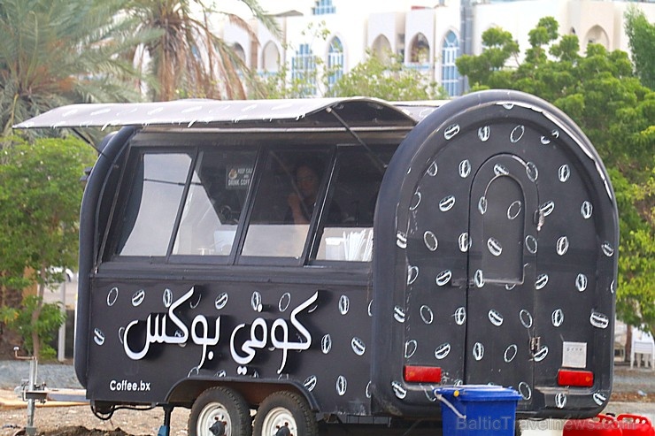 Travelnews.lv piedāvā fotomirkļus no ceļojuma autobusa loga Šārdžas emirātos. Atbalsta: VisitSharjah.com un Novatours.lv 269817