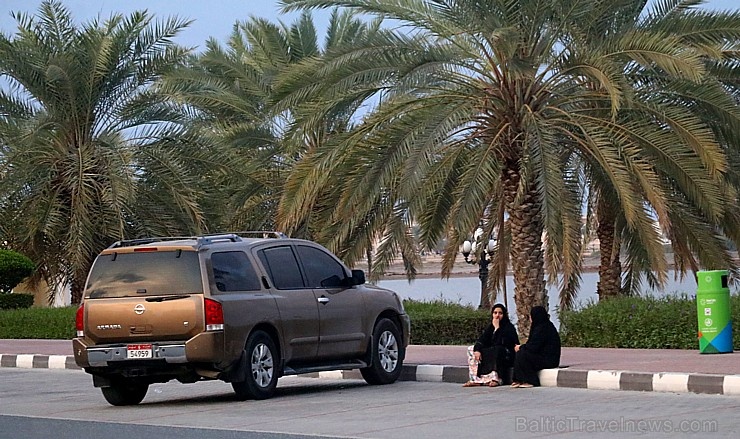 Travelnews.lv piedāvā fotomirkļus no ceļojuma autobusa loga Šārdžas emirātos. Atbalsta: VisitSharjah.com un Novatours.lv 269845