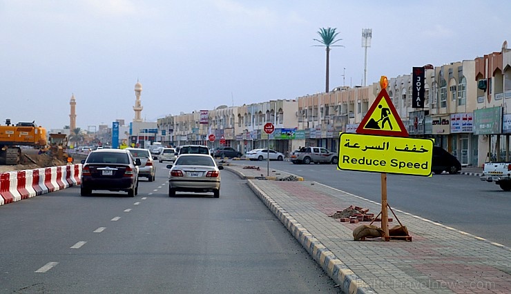 Travelnews.lv piedāvā fotomirkļus no ceļojuma autobusa loga Šārdžas emirātos. Atbalsta: VisitSharjah.com un Novatours.lv 269847