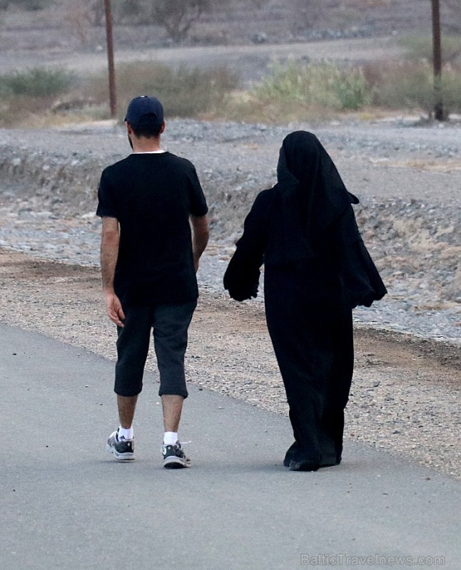 Travelnews.lv piedāvā fotomirkļus no ceļojuma autobusa loga Šārdžas emirātos. Atbalsta: VisitSharjah.com un Novatours.lv 269851