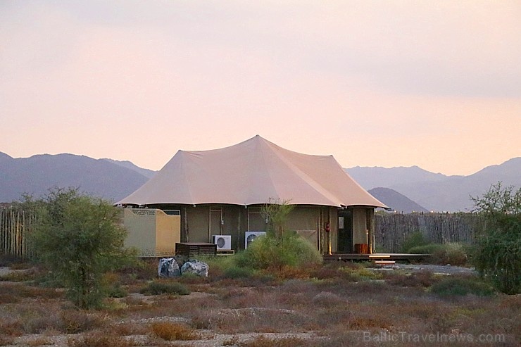 Travelnews.lv ar nakšņojumu iepazīst burvīgu vietu uz salas «Kingfisher Lodge». Atbalsta: VisitSharjah.com un Novatours.lv 269902