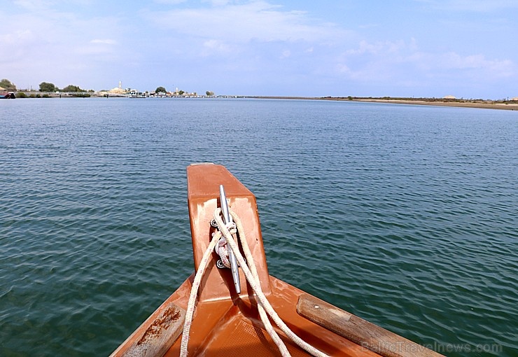 Travelnews.lv ar nakšņojumu iepazīst burvīgu vietu uz salas «Kingfisher Lodge». Atbalsta: VisitSharjah.com un Novatours.lv 269971