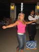 Arī viesiem tiek dota iespēja pierādīt savas spējas dejošanā ar glāzēm uz galvas. Dodaties izbaudīt Kipras kultūru ar  TEZ Tour 18
