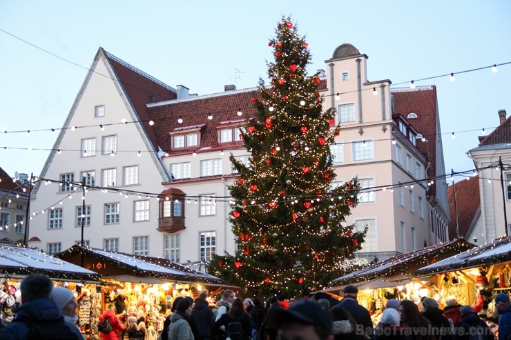 Igaunijas galvaspilsētā Tallinā valda Ziemassvētku noskaņa 272810